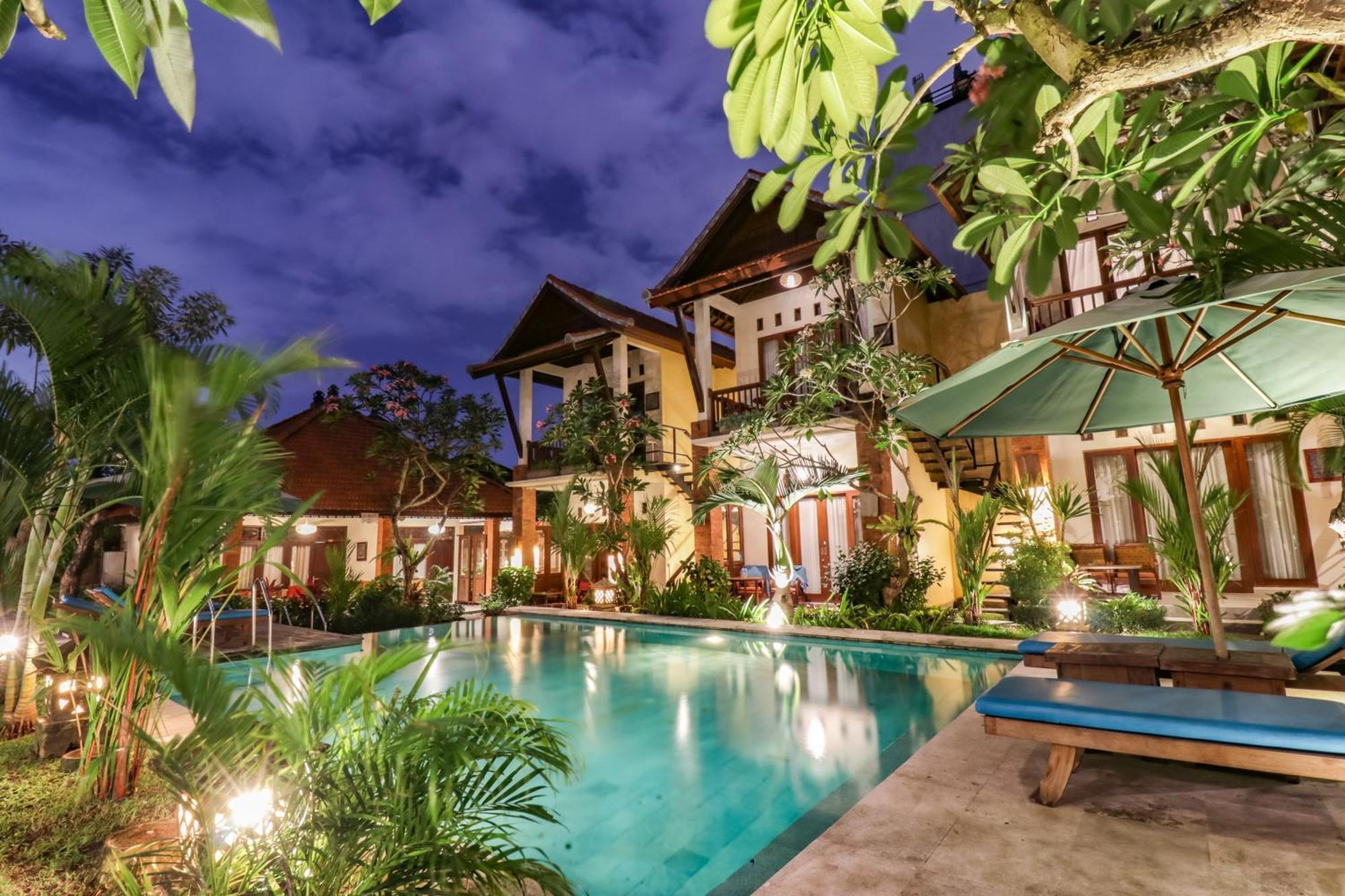 Mina Pelasa Hotel Legian Buitenkant foto