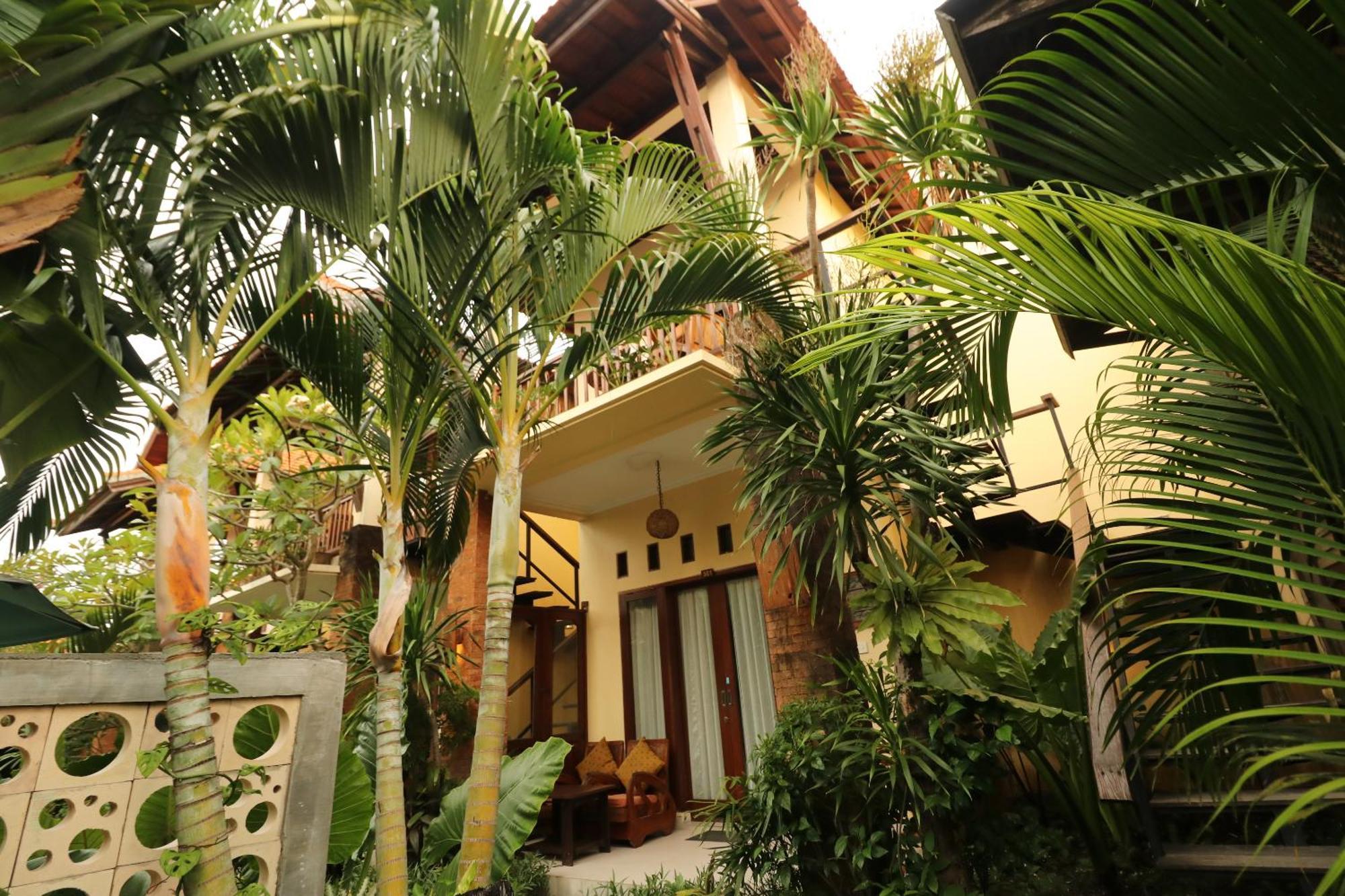 Mina Pelasa Hotel Legian Buitenkant foto